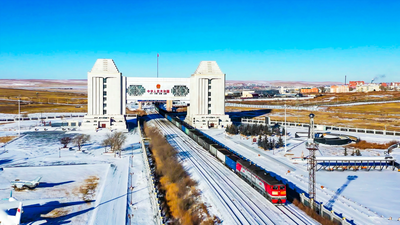 中俄互免簽證政策持續(xù)發(fā)力 滿洲里發(fā)布2026五大文旅線路