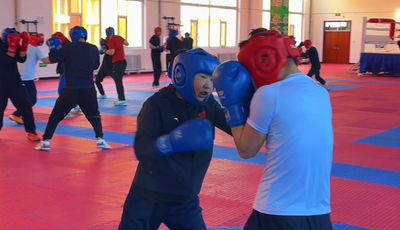 12盟市拳擊小將們齊聚武川訓(xùn)練基地操練