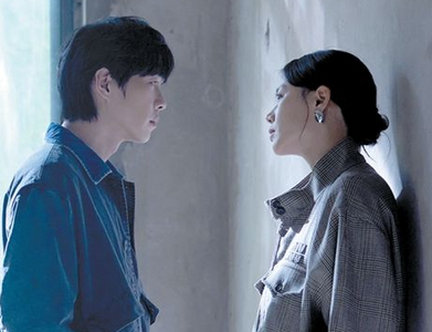 導(dǎo)演李路、編劇陳宇新作《人之初》熱播 在對人性的追問里，發(fā)現(xiàn)端詳親情的新角度