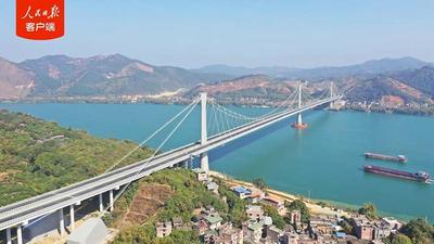 中國大橋再添世界之最！廣西蒼容潯江大橋正式通車