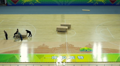 CBA俱樂部杯呼和浩特賽區(qū)2月6日打響 充滿內(nèi)蒙古特色的球場(chǎng)地板揭開神秘面紗