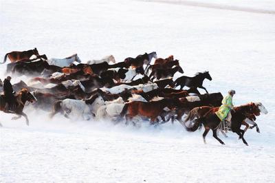 草原野性魅力——非遺與文旅踏出的雪花
