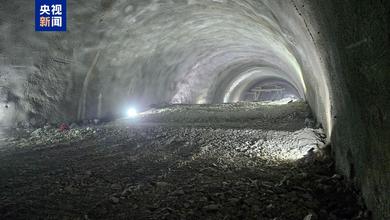 雄忻高鐵全線隧道實現(xiàn)全部貫通