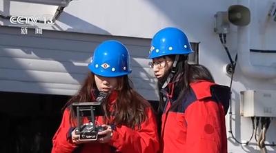 新春走基層丨-20℃的遼東灣海面上 他們追著浮冰跑