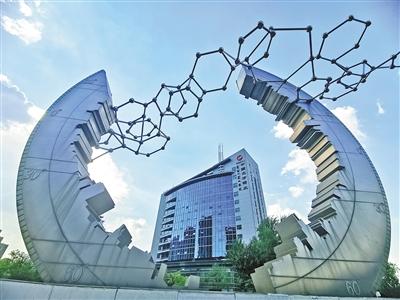 高質量發(fā)展啟新程｜內蒙古：向新向優(yōu)真抓實干 向上向好再攀高峰