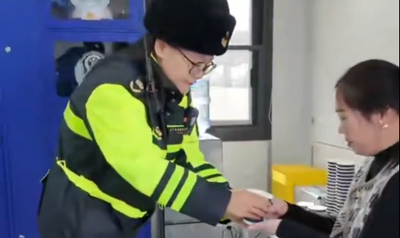 內(nèi)蒙古首創(chuàng) 交通運(yùn)輸執(zhí)法方艙投用