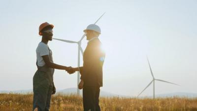 【2026全國(guó)兩會(huì)】海外話中國(guó)·兩會(huì)熱詞丨加快推動(dòng)全面綠色轉(zhuǎn)型