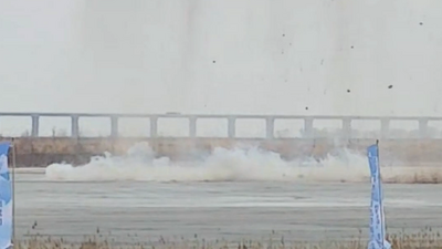 黃河內(nèi)蒙古段防凌演練震撼來襲