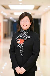 【2026全國(guó)兩會(huì)】?jī)蓵?huì)聲音丨王臻代表：推進(jìn)地區(qū)優(yōu)勢(shì)特色產(chǎn)業(yè)提質(zhì)升級(jí)