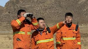 阿拉善盟全力織密森林草原防滅火“安全網(wǎng)”