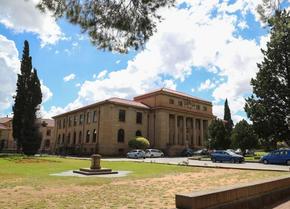 走進南非司法首都布隆方丹