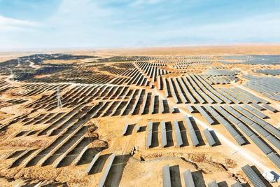 光伏藍(lán)海 照亮未來