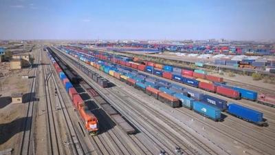 春運(yùn)期間 二連鐵路口岸三項(xiàng)數(shù)據(jù)實(shí)現(xiàn)兩位數(shù)增長(zhǎng)