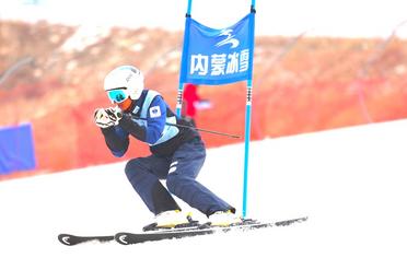 内蒙古270名健儿角逐全民健身冰雪总决赛