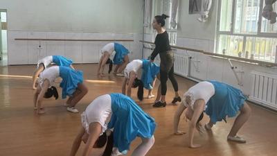 多彩課程啟新程 情暖童心伴成長——二連浩特市青少年活動中心春季課程正式開課