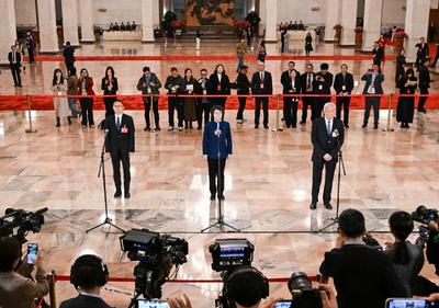 【2026全國(guó)兩會(huì)】?jī)蓵?huì)丨全國(guó)政協(xié)十四屆四次會(huì)議第二場(chǎng)“委員通道”集體采訪活動(dòng)舉行