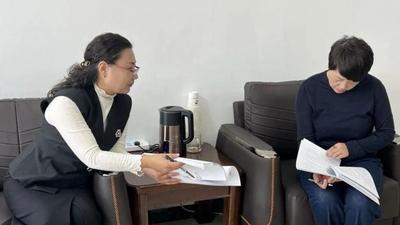 巾幗逐光暖邊城 實(shí)干篤行綻芳華