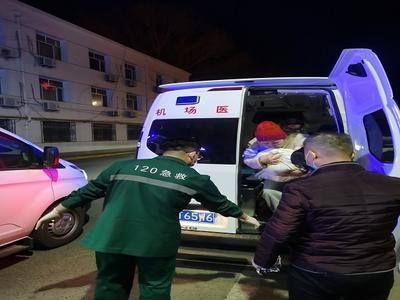 跨國生命接力 分秒必爭護航 呼和浩特機場高效完成外籍重癥患兒緊急轉(zhuǎn)運