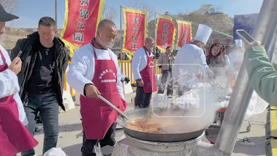 托縣非遺燉魚爭(zhēng)霸賽激情開賽