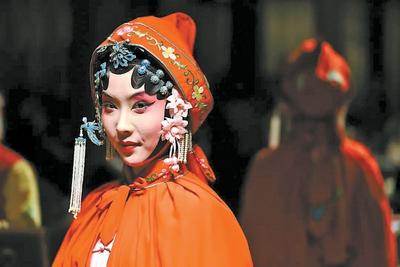 ?《游園驚夢(mèng)》入園林：情中含景才能景中生情