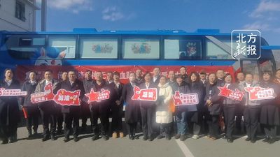 內(nèi)蒙古銀行呼和浩特分行41人捐獻(xiàn)13700ml血液