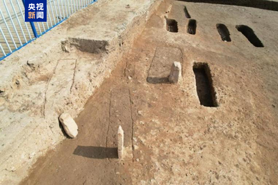 山西運(yùn)城市坡頭新石器時(shí)代遺址發(fā)現(xiàn)國內(nèi)墓碑雛形