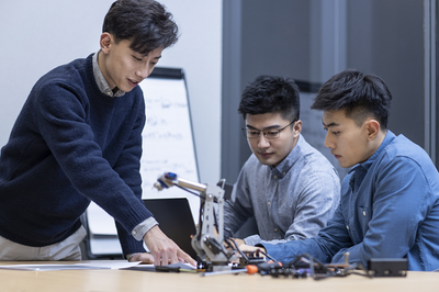 我在之江學新語·學思想 改文風 求真知丨浙江大學求是特聘教授吳飛：把“會讀書的人”培養(yǎng)成“會創(chuàng)造的人”