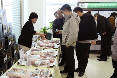 全國(guó)畜禽屠宰監(jiān)管工作座談會(huì)在烏蘭察布市召開(kāi)