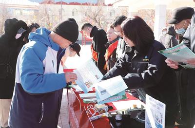 春風(fēng)送崗 “職”達(dá)家門