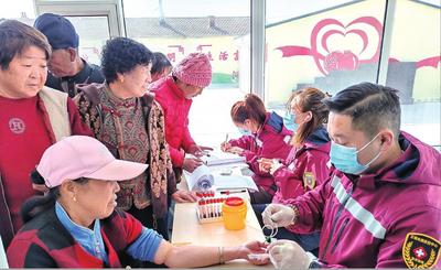 春風送健康 關(guān)愛暖民心