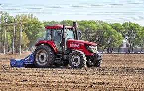 春耕正當(dāng)時(shí)