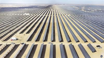 板上发电 板下“生金”