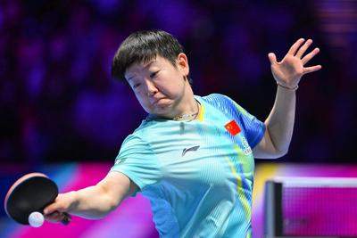澳门乒乓球世界杯：孙颖莎、王曼昱晋级女单八强