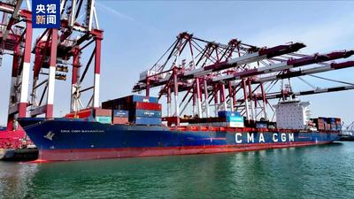 “海上高速路”再擴(kuò)容 青島港開通西非新集裝箱航線