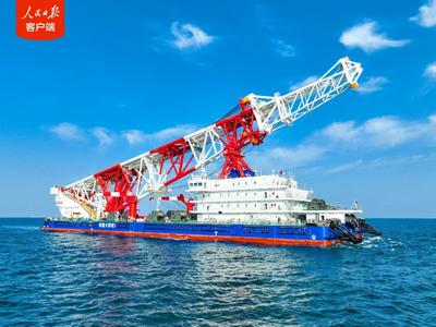 全球最大打樁船“鐵建大橋樁1”號正式下線