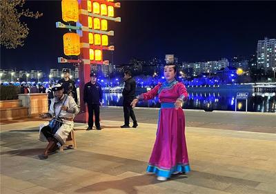 從大唐風(fēng)韻到市井煙火 赤峰紅山·水岸拾光國風(fēng)街開街