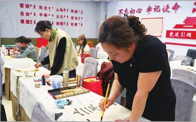 點亮職工“夜”生活