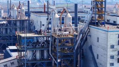 走一線 改文風(fēng)丨智改數(shù)轉(zhuǎn)“加速跑”，阿拉善高新區(qū)企業(yè)煥發(fā)“芯”動(dòng)能