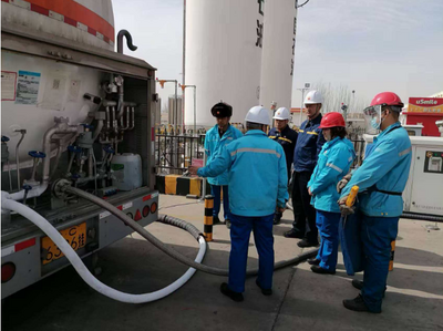 中國石油內(nèi)蒙古巴彥淖爾銷售分公司：以實(shí)戰(zhàn)演練筑牢LNG加氣站安全防線 全力服務(wù)地方經(jīng)濟(jì)高質(zhì)量發(fā)展