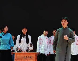原創(chuàng)話劇致敬趙世炎 跨時(shí)空對(duì)話續(xù)先輩之志 