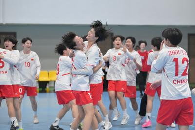 首屆U16亞洲女子手球錦標賽，中國女手姑娘七戰(zhàn)全勝奪冠