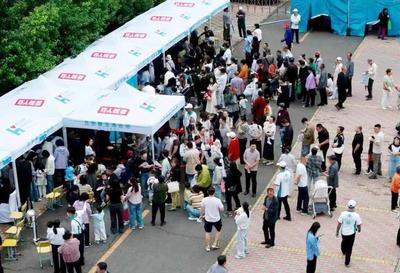 百人专家团队助力基层医疗2026“韩红爱心·百人援蒙”大型医疗援助公益行动首站走进乌兰察布市