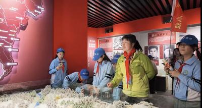 多彩研学赋能成长 实践育人点亮少年征程