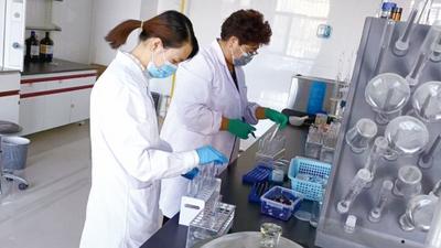 新时代支边人丨曾亚英：扎根阿拉善，情洒戈壁大漠