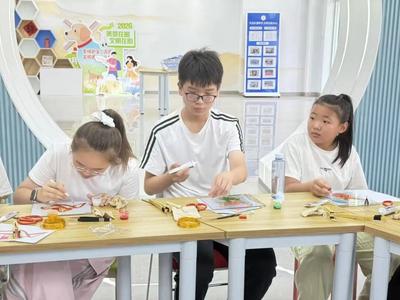 乌海：多彩活动庆“八一”，共绘军民鱼水情深新画卷
