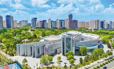 完善文体设施 共建人民城市