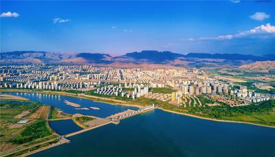 乌海：石榴花开 同心筑梦这50年