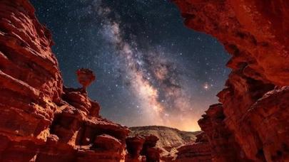 镜见·多彩阿拉善丨 逐大漠长风 揽戈壁星河